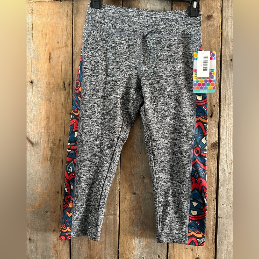 LuLaRoe Jade size XS with tags.